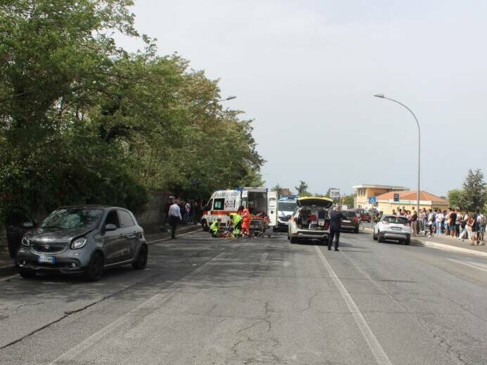 studente investita a ciampino