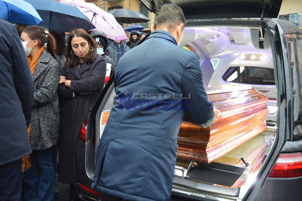 Celebrati a Marino i funerali del Presidente Scialis del Liceo Joyce di Ariccia