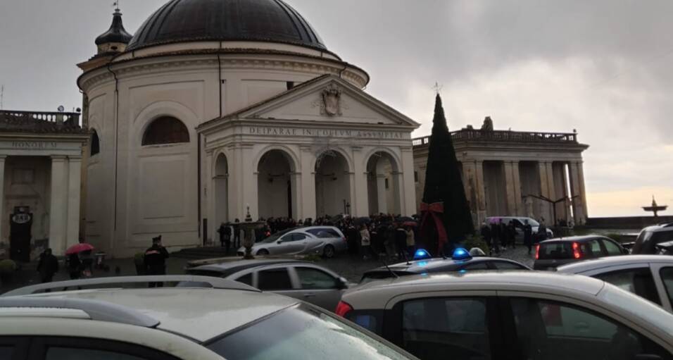 funerali elisabetta silenzi