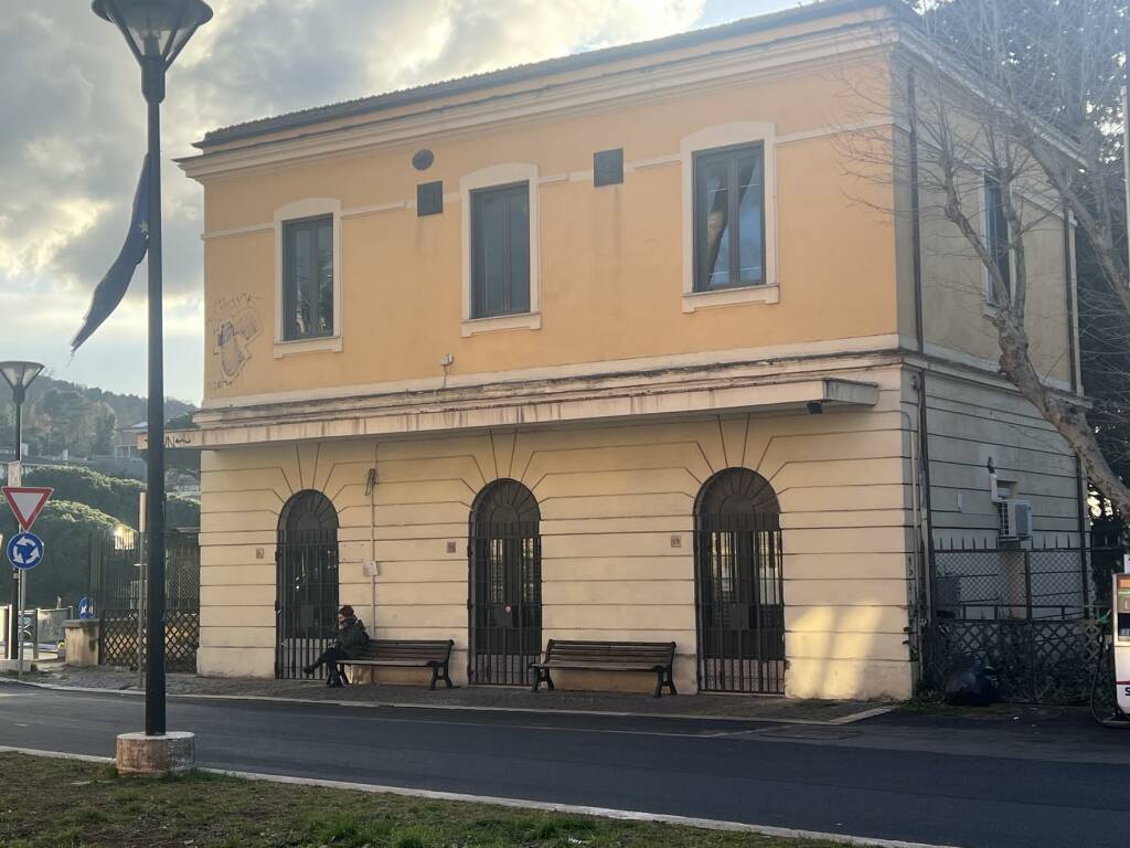 palazzo ex stefer monte porzio catone