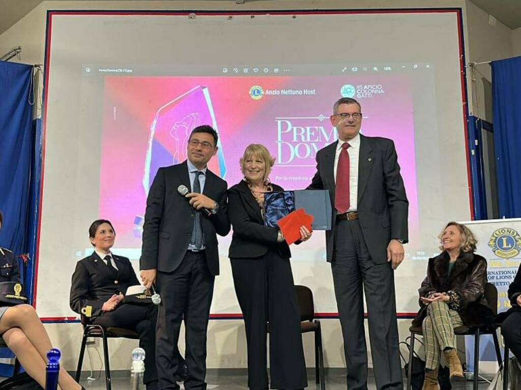 Anzio, all'Istituto Apicio Colonna Gatti la cerimonia di consegna del  Premio Domina 2023 - Castelli Notizie