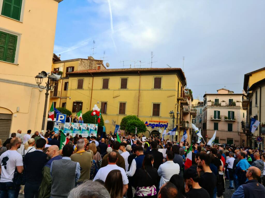 cascella comizio piazza Mazzini