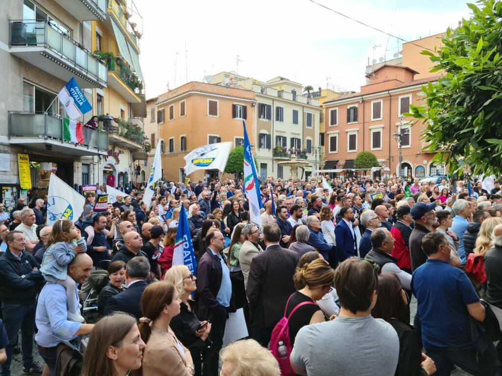 cascella comizio piazza Mazzini