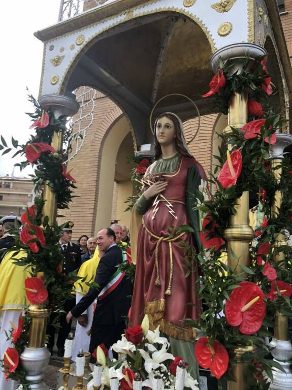 Lariano onora Santa Eurosia: in tanti alla Processione e piazza gremita per la Signora Gilda 