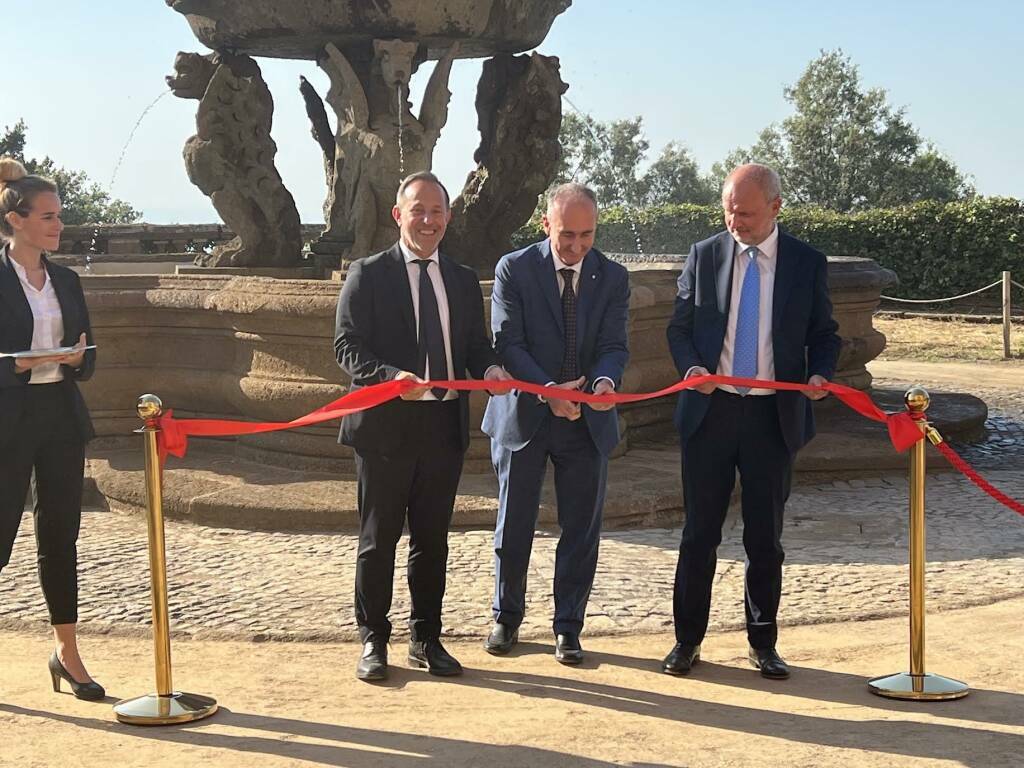 Monte Porzio Fontana dei Draghi Villa Mondragone