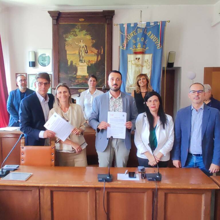 Lanuvio, presentato il progetto "Borghi Connessi", in collaborazione con Wind Tre