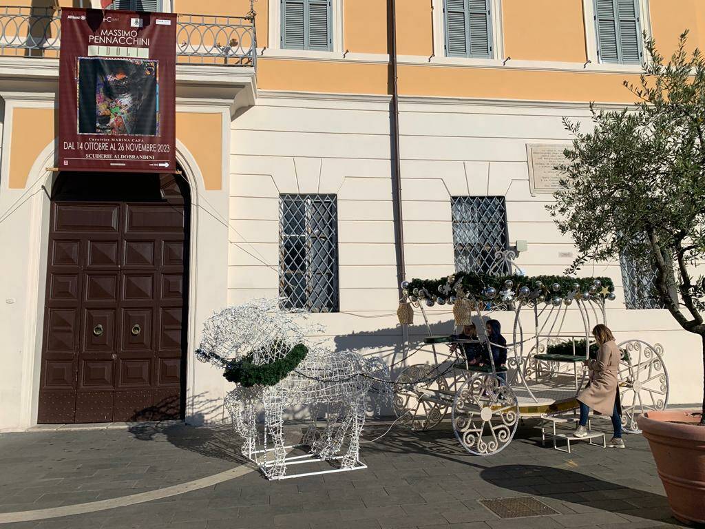 FRASCATI - Il Villaggio Natalizio tra luminarie, mercatino e pista di ghiaccio