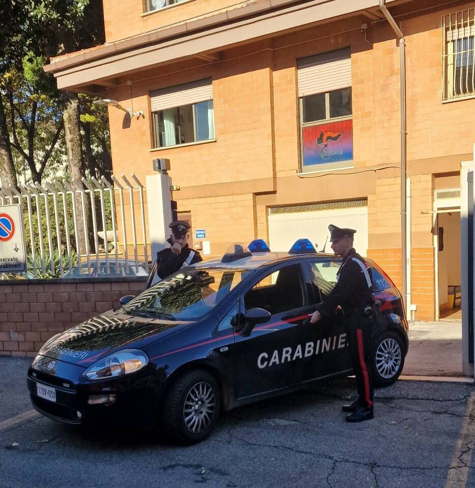 Carabinieri lariano