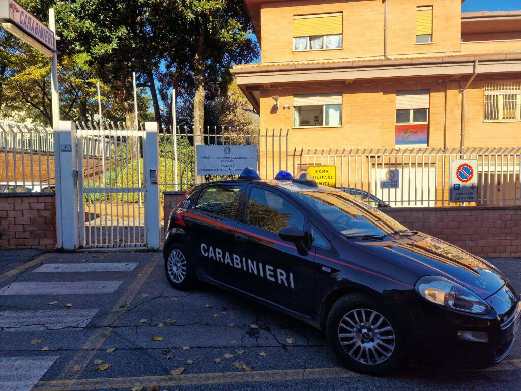 Carabinieri lariano 