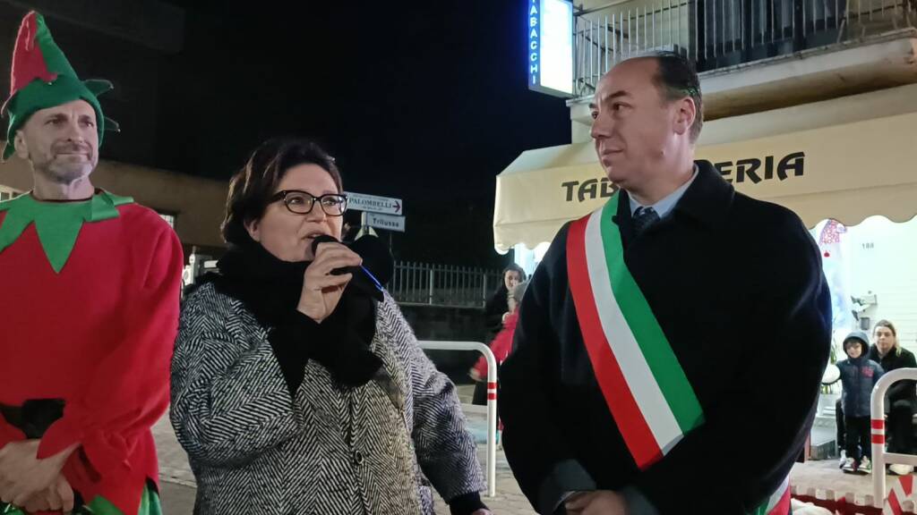 LARIANO - Inaugurato il Magico Natale in centro