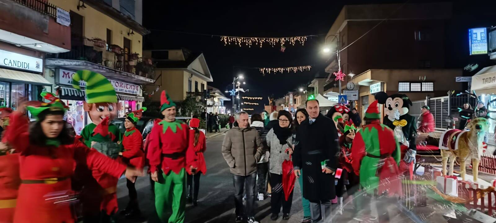 LARIANO - Inaugurato il Magico Natale in centro