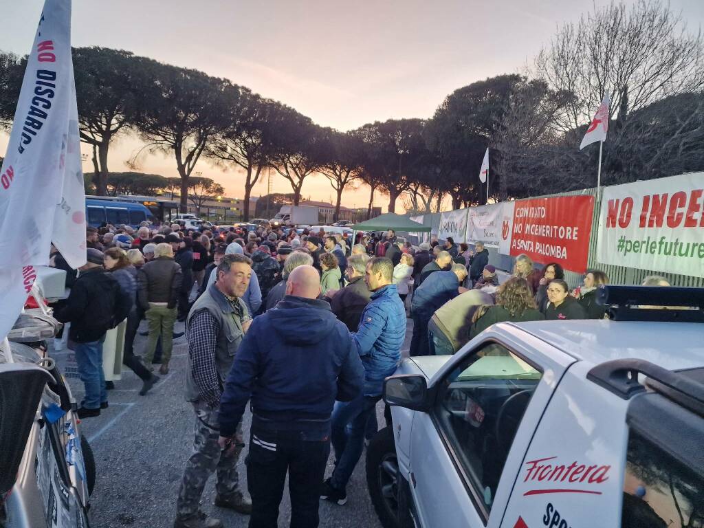 Corteo contro l'Inceneritore a Santa Palomba 