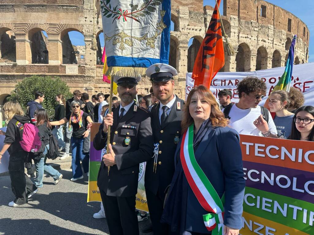 corteo libera roma