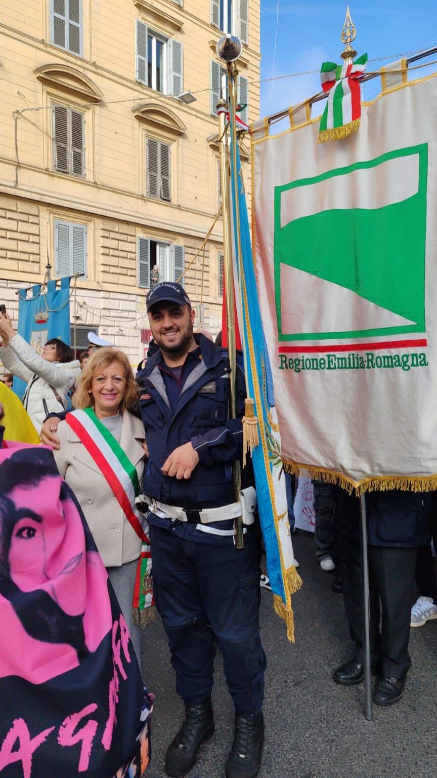 Ariccia corteo libera a roma