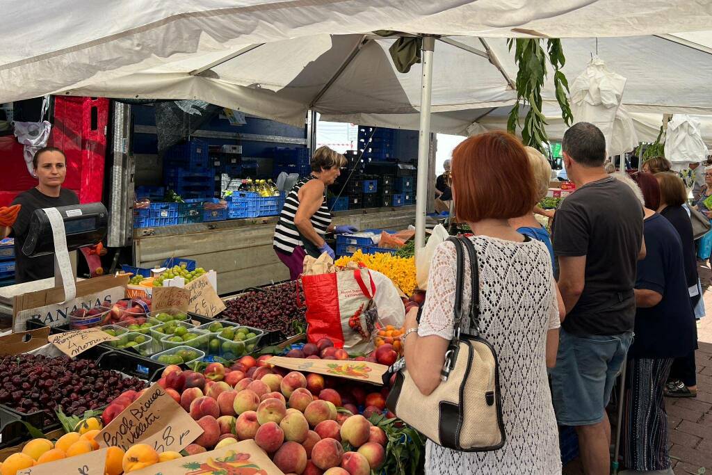 Mercato rocca di papa