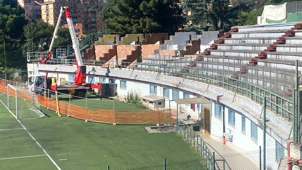 Lavori campo sportivo marino