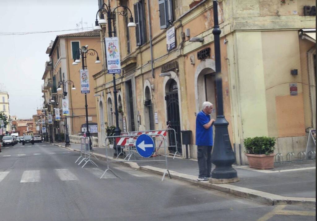 Genzano, la fotogallery di Papalia (FdI) sul mancato decoro urbano