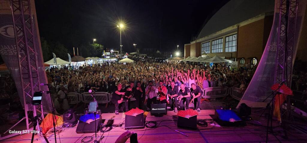 Velletri, la Signora Gilda incanta il pubblico della Festa della Birra & Pizza 2024 (FOTO)