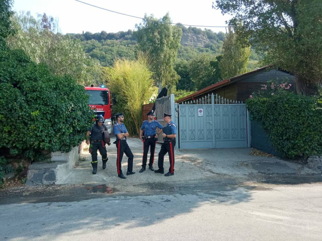 Vigili del Fuoco, Carabinieri e Polizia Locale al Wunderkammer a Castel Gandolfo per l'incendio (FOTO)