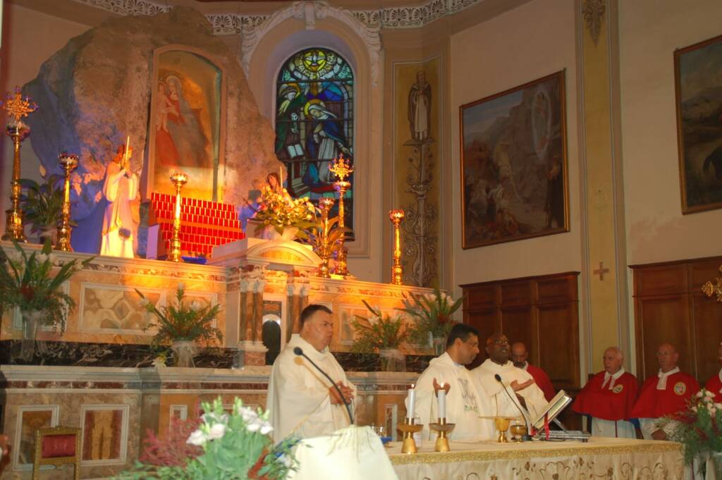 santuario madonna del tufo 