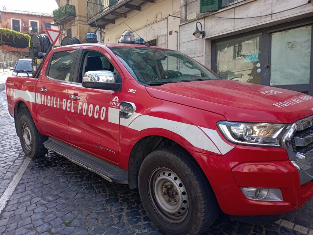 vigili del fuoco corso rocca di papa