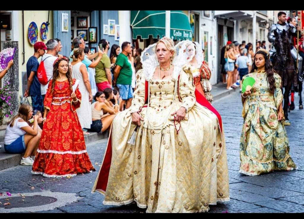 Marino - Figuranti di Arte e Costumi Marinesi alla Festa di S. Alessandro ad Ischia