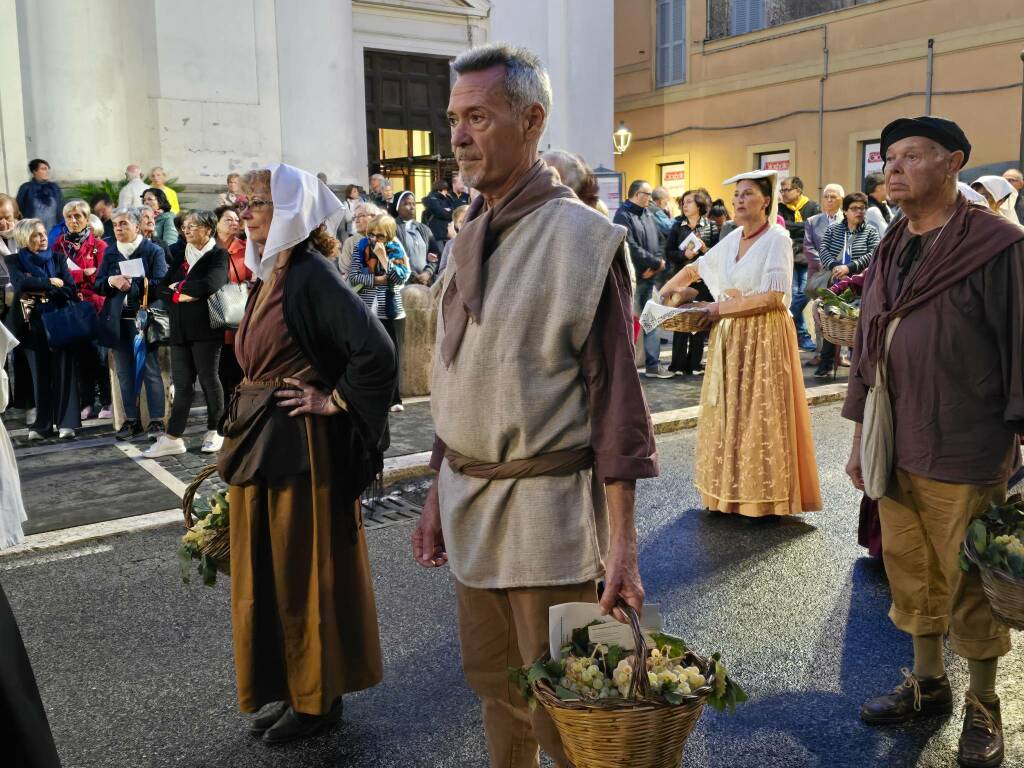 Genzano - La processione in onore del Santo Patrono San Tommaso da Villanova