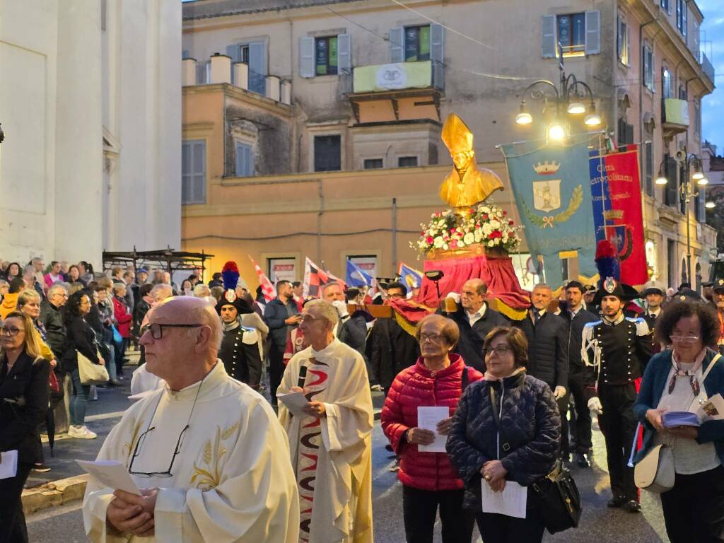 Genzano - La processione in onore del Santo Patrono San Tommaso da Villanova