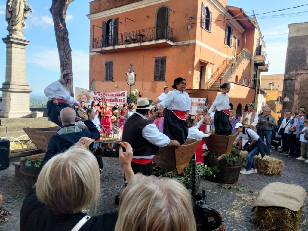  Vignaroli Velletrani APS protagonisti alla 42ª Festa dell’Uva e del Vino a Lanuvio